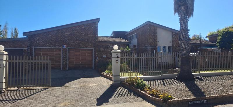 4 Bedroom Property for Sale in Meyerhof Free State